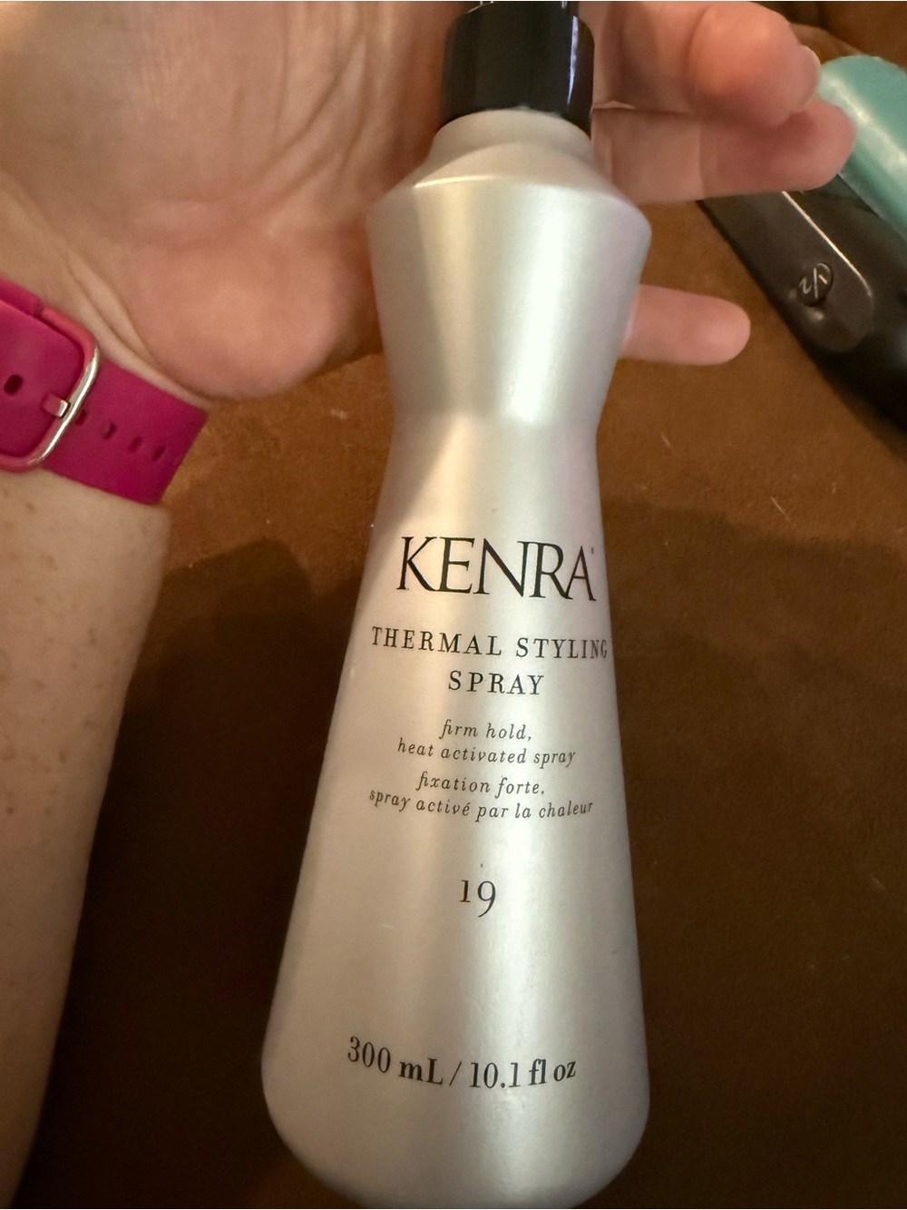 Thermal Styling Spray 19 — Heat-Activated Firm Hold